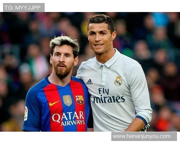 本泽马：从足坛巨星到新征程的传奇旅程与未来展望